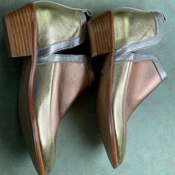 LuLaRoe Metallic Copper Leather Ankle Boots Size 7.5 - Picture 8 of 10